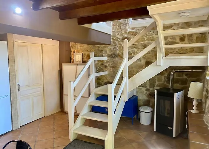 Olas Y Flores Silvestres 2 * Colunga